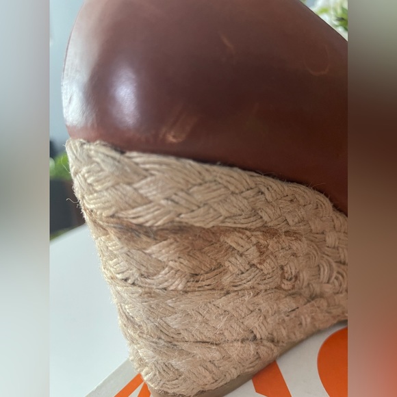 Michael Kors Wedge Peep Toes - Picture 7 of 7